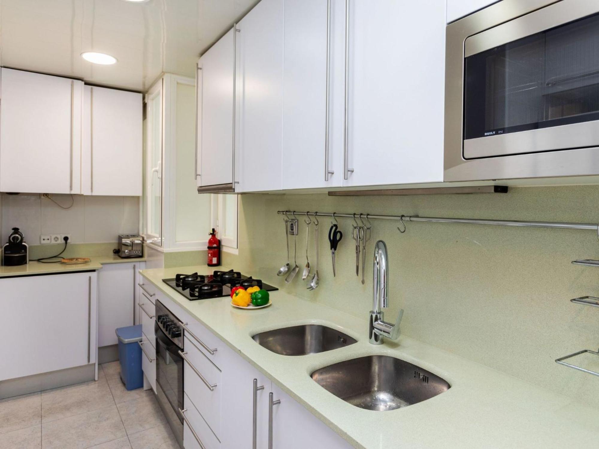 Apartment Sants-Montjuic Rambla Badal By Interhome Barcelona Exteriör bild